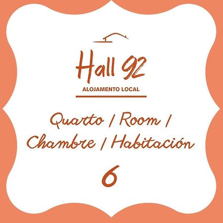 Hall 92 Quartos Com Wc Em Moradia Com Piscina A-Das-Lebres Loures Esterno foto